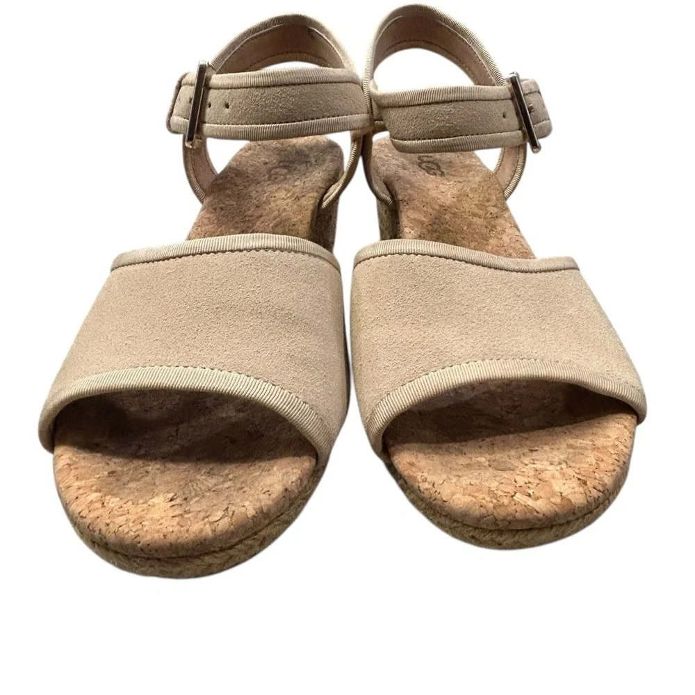 UGG Maybell Wedge Espadrille Suede‎ and Weave Women’s Sandals Size 9 US